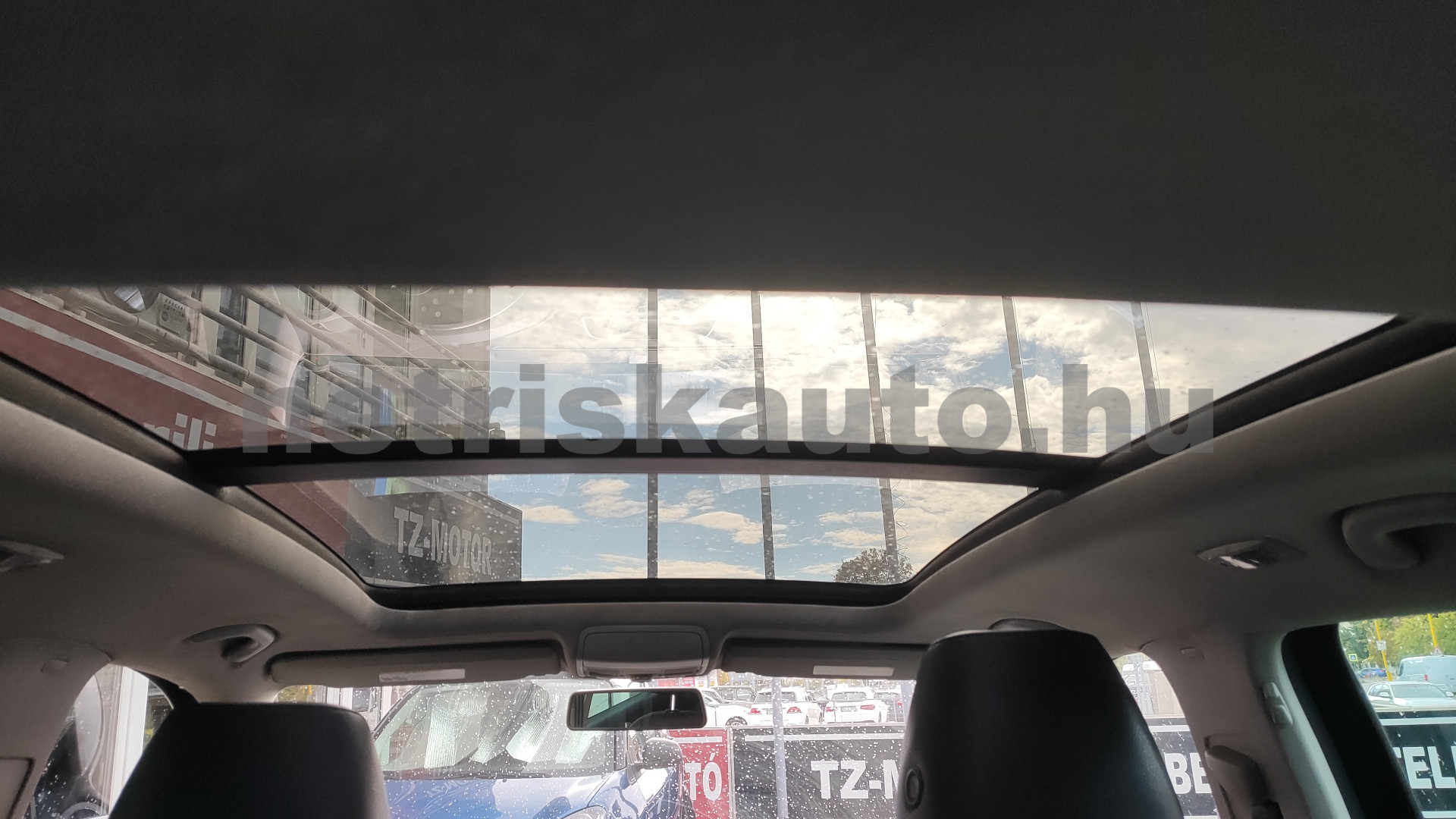 VW Tiguan 2.0 TSI Sport&Style DSG 4Motion személygépkocsi - 1984cm3 Benzin 121619 6/12