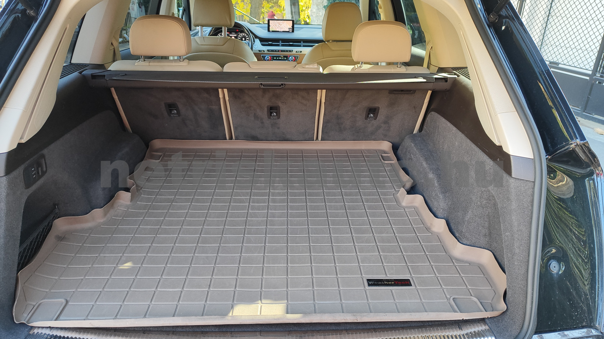 AUDI Q7 3.0 V6 TDI quattro tiptronic személygépkocsi - 2967cm3 Diesel 121310 10/12