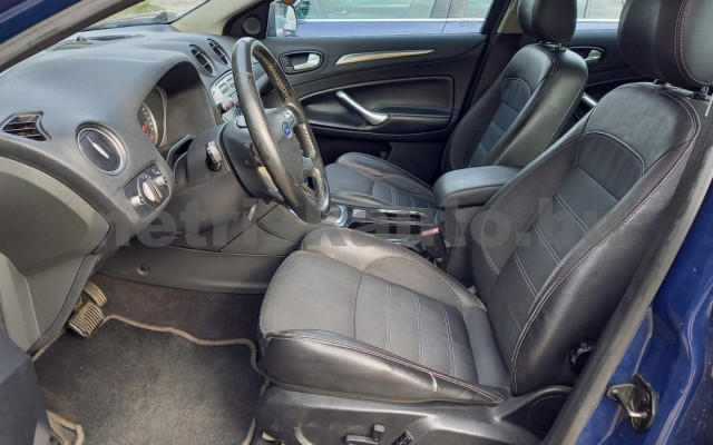 FORD MONDEO TURNIER személygépkocsi - 1976cm3 Benzin 120440 12/39