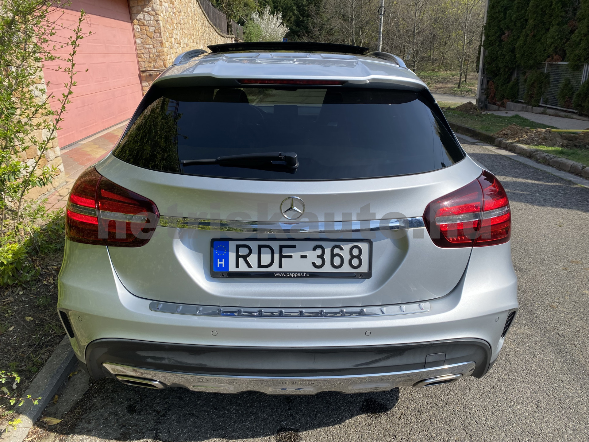 MERCEDES-BENZ GLA-osztály GLA 200 d AMG Sport 7G-DCT személygépkocsi - 2143cm3 Diesel 121428 4/12