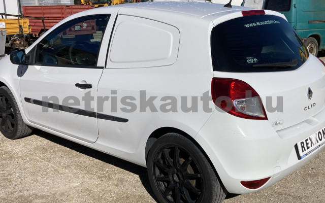 RENAULT Clio 1.5 dCi Société tehergépkocsi 3,5t össztömegig - 1461cm3 Diesel 120422 2/8
