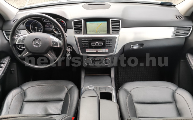MERCEDES-BENZ M-osztály ML 350 BlueTEC Aut. személygépkocsi - 2987cm3 Diesel 121392 6/12
