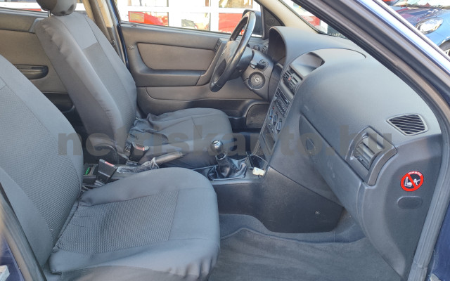 OPEL Astra 1.4 16V Njoy személygépkocsi - 1388cm3 Benzin 121269 7/11