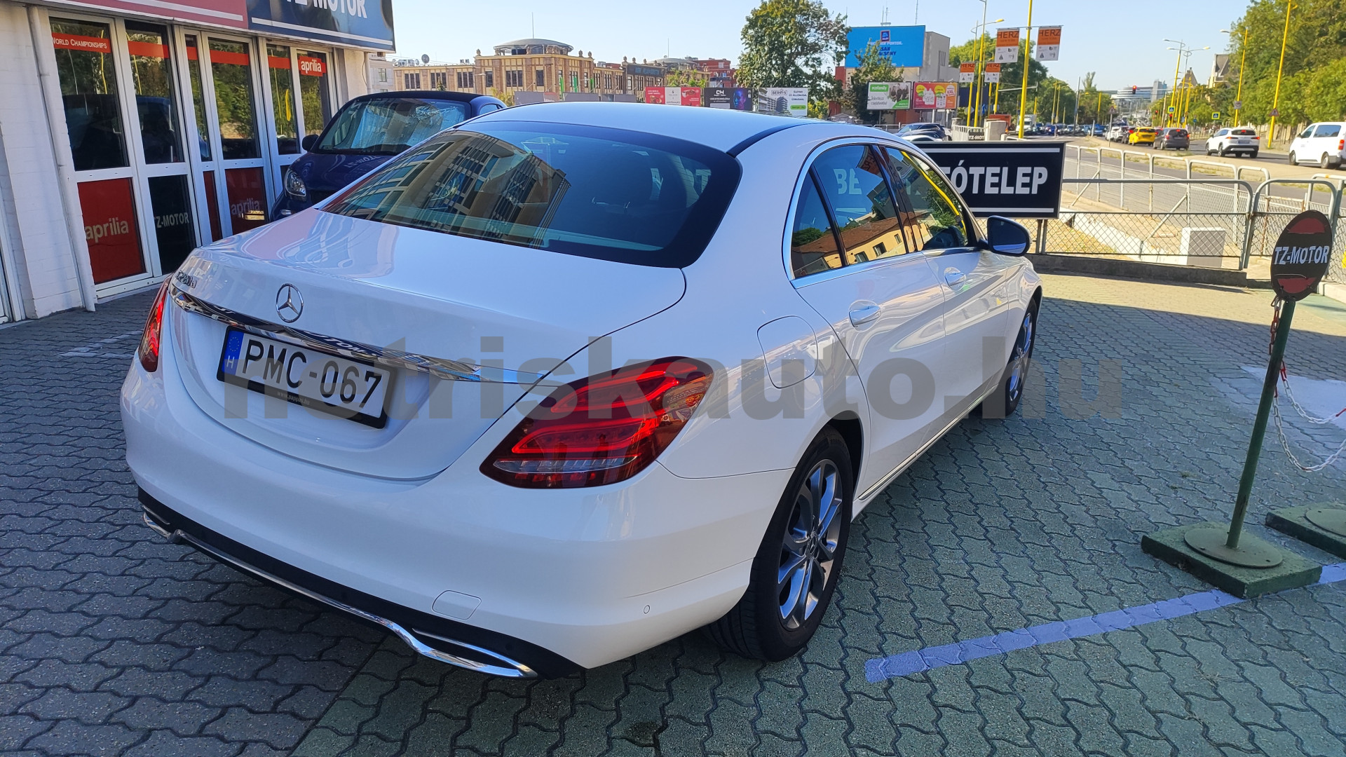 MERCEDES-BENZ C-osztály C 220 d 9G-TRONIC személygépkocsi - 2143cm3 Diesel 121549 12/12