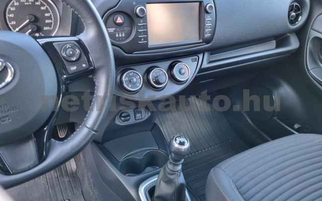 TOYOTA Yaris 1.5 Dual VVT-iE Active City személygépkocsi - 1496cm3 Benzin 120027 12/12