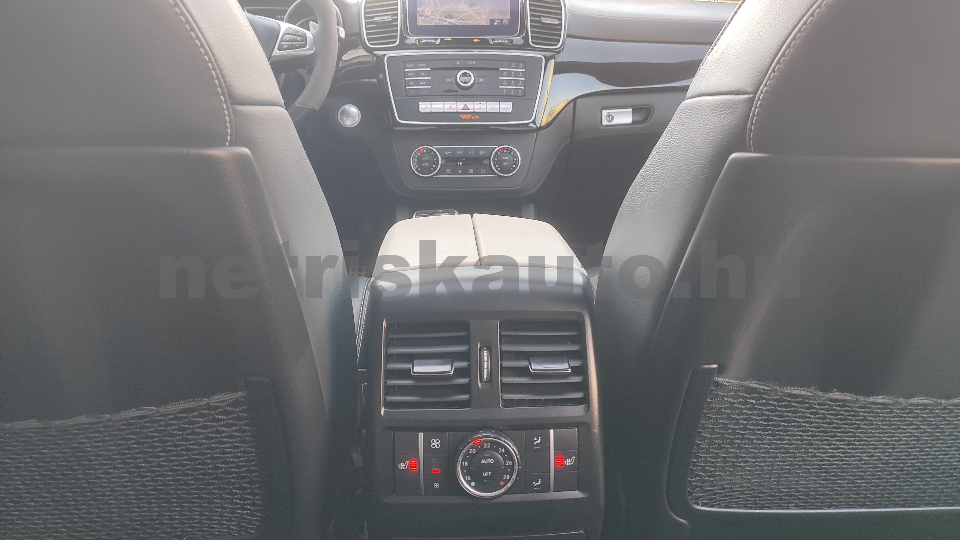 MERCEDES-BENZ GLE-osztály Mercedes-AMG GLE 43 4MATIC 7G-TRONI személygépkocsi - 2996cm3 Benzin 121614 11/12