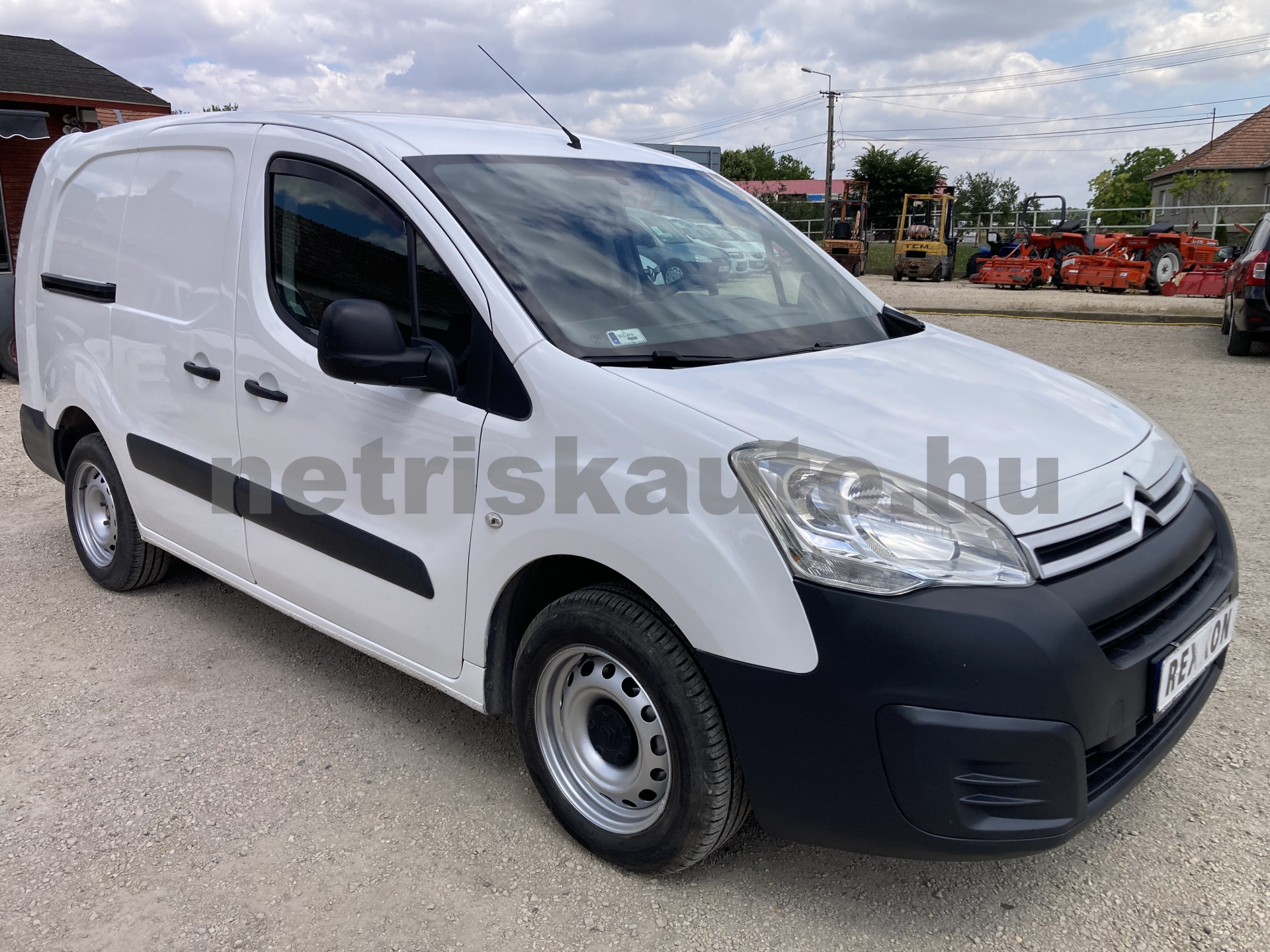 CITROEN Berlingo 1.6 BHDi District L2 E6 tehergépkocsi 3,5t össztömegig - 1560cm3 Diesel 121411 1/9