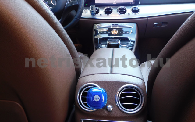 MERCEDES-BENZ E-osztály E 350 d 4Matic 9G-TRONIC személygépkocsi - 2987cm3 Diesel 121169 11/12