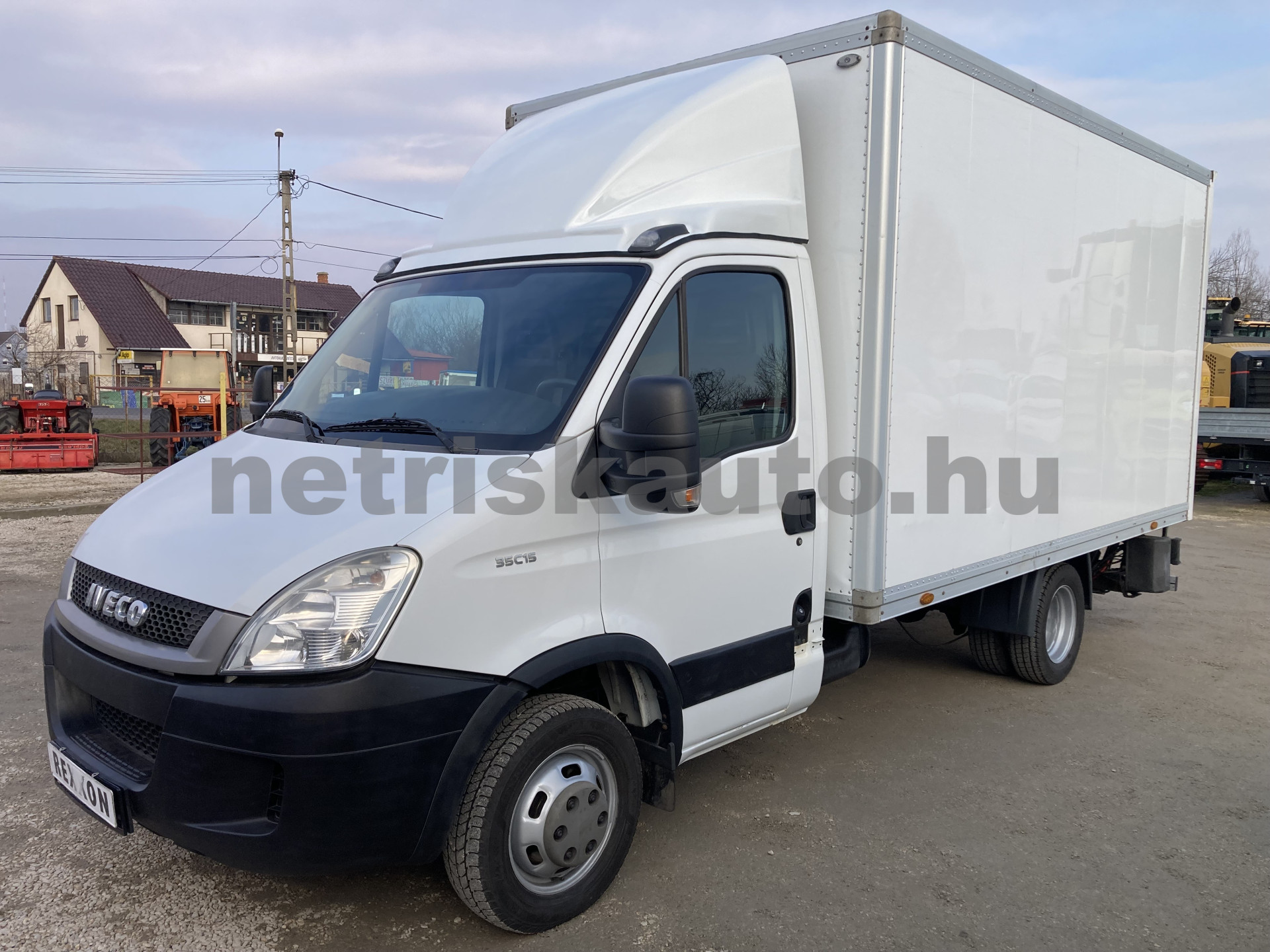 IVECO 35 35 C 15 3750 tehergépkocsi 3,5t össztömegig - 2998cm3 Diesel 121070 1/9