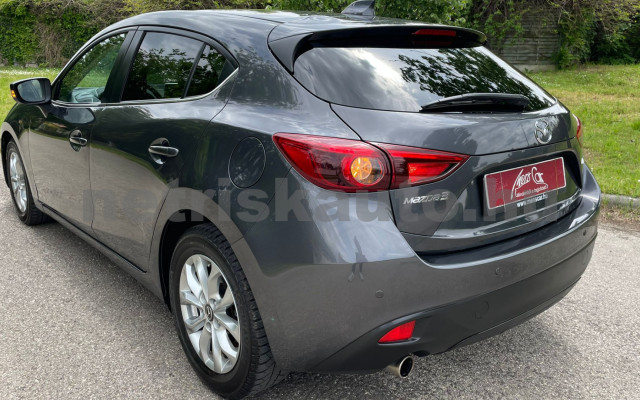 MAZDA Mazda 3 2.0 Attraction személygépkocsi - 1998cm3 Benzin 120204 7/40