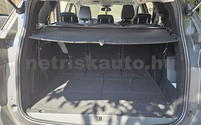 PEUGEOT 5008 2.0 BlueHDi Allure Pack EAT8 (7 sz személygépkocsi - 1997cm3 Diesel 121562 6/11
