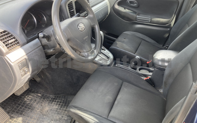 SUZUKI Grand Vitara 2.0 személygépkocsi - 1995cm3 Benzin 121265 6/10