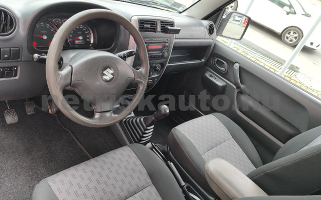 SUZUKI Jimny 1.3 4WD AC CD 15''AW személygépkocsi - 1328cm3 Benzin 121353 6/12
