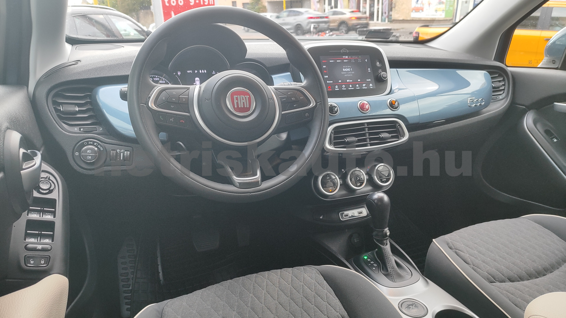 FIAT 500X 1.3 T4 City Cross Aut. személygépkocsi - 1332cm3 Benzin 121592 6/12