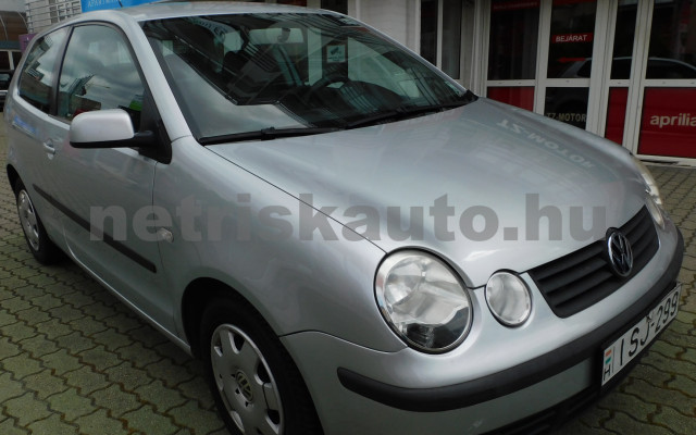 VW Polo 1.4 75 16V személygépkocsi - 1390cm3 Benzin 121158 2/12