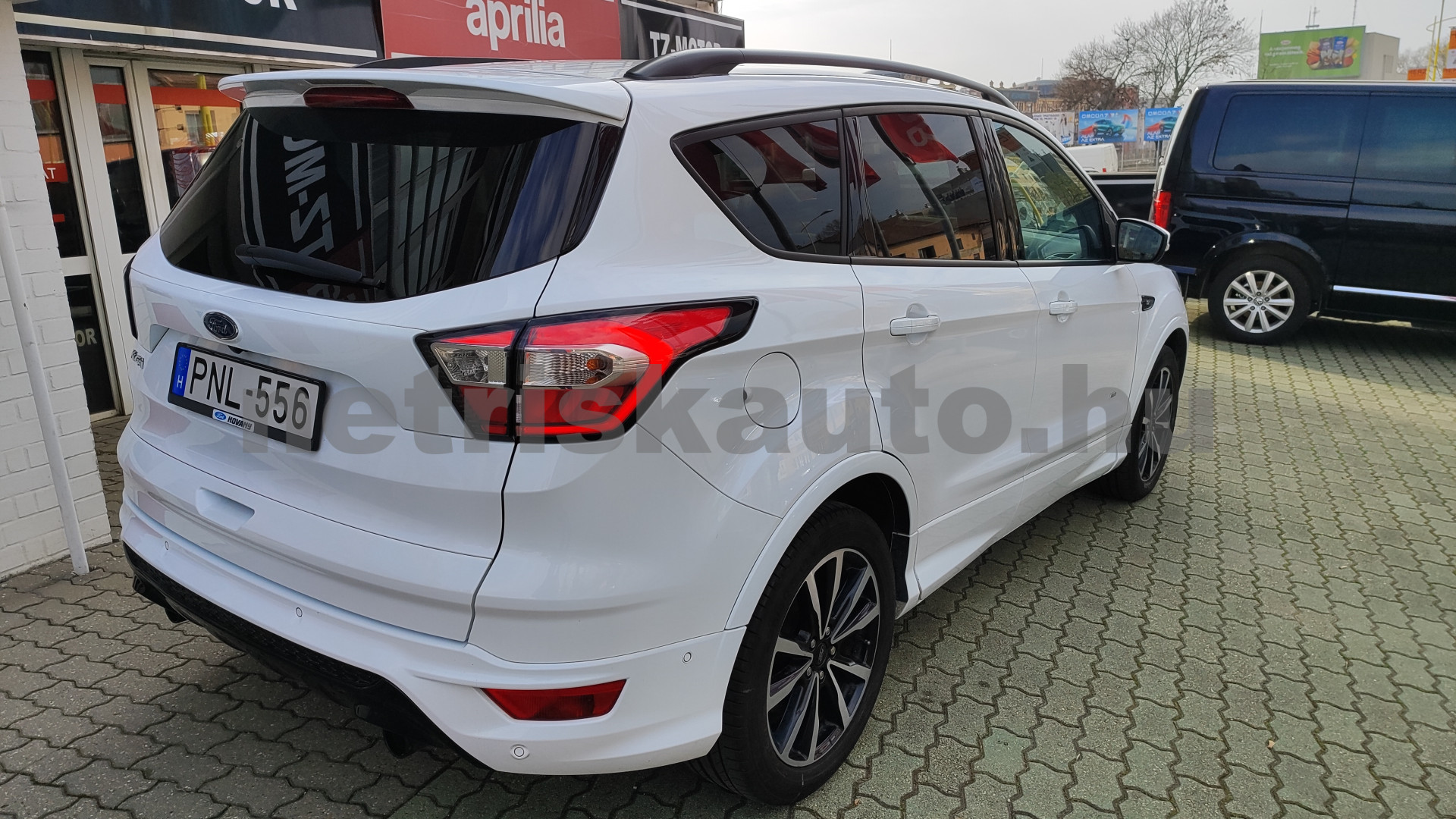 FORD Kuga 2.0 TDCi ST-Line AWD személygépkocsi - 1997cm3 Diesel 121421 4/12