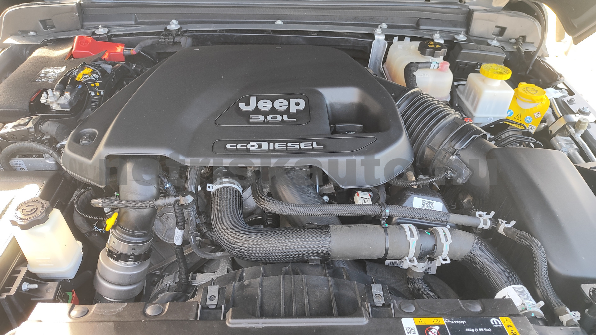 JEEP Gladiator 3.0 V6 CRD 4x4 Overland Aut. tehergépkocsi 3,5t össztömegig - 2987cm3 Diesel 121612 10/12