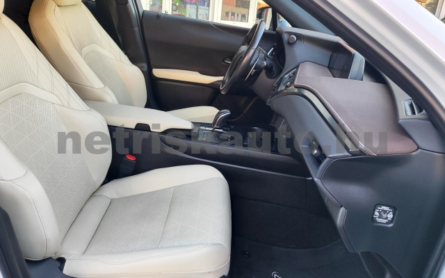 LEXUS UX személygépkocsi - cm3 Kizárólag elektromos 121462 8/12
