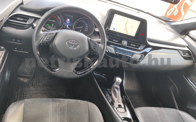 TOYOTA C-HR 2.0 Hybrid GR Sport e-CVT személygépkocsi - 1987cm3 Hybrid 121532 6/12