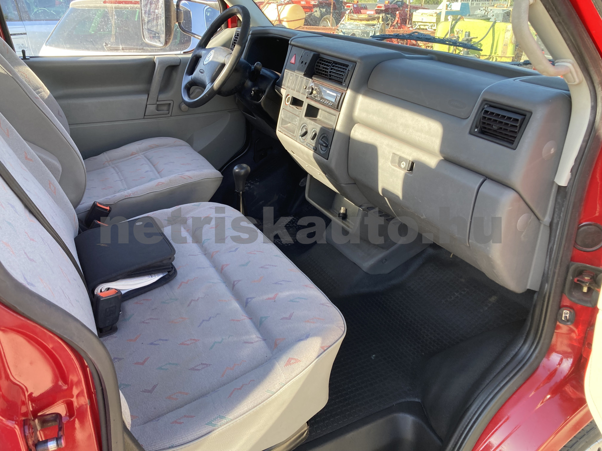 VW Transporter 2.5 7DL 1K2 F tehergépkocsi 3,5t össztömegig - 2461cm3 Diesel 121579 7/7