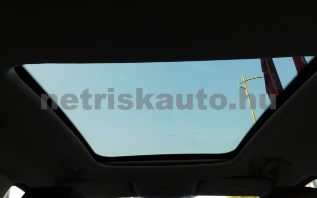 FORD C-Max 2.0 Energi plug-in hybrid eCVT személygépkocsi - 1999cm3 Hybrid 121245 6/12