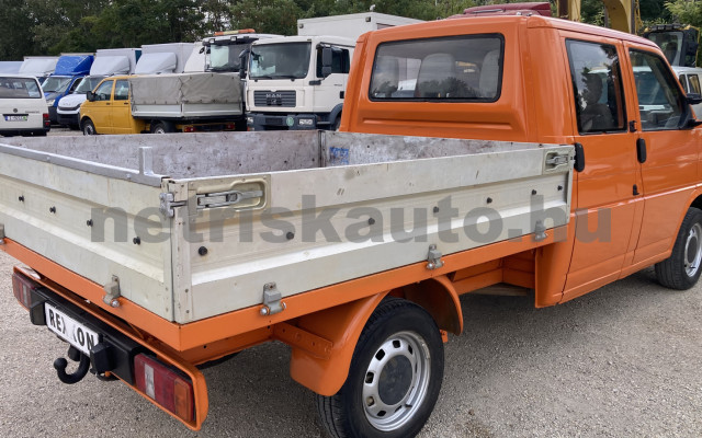 VW Transporter 2.5 7DM 1K2 F tehergépkocsi 3,5t össztömegig - 2461cm3 Diesel 121596 4/9