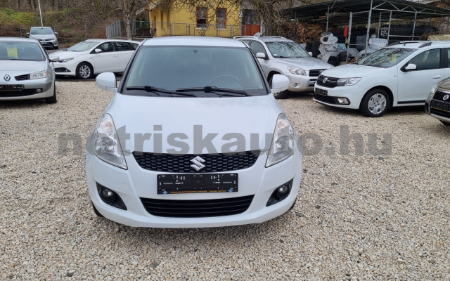 SUZUKI Swift 1.2 GC AC ESP személygépkocsi - 1242cm3 Benzin 120041 4/12