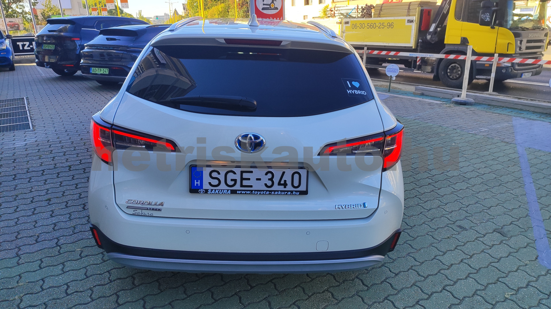TOYOTA Corolla 1.8 Hybrid Trek e-CVT személygépkocsi - 1798cm3 Hybrid 121589 4/12