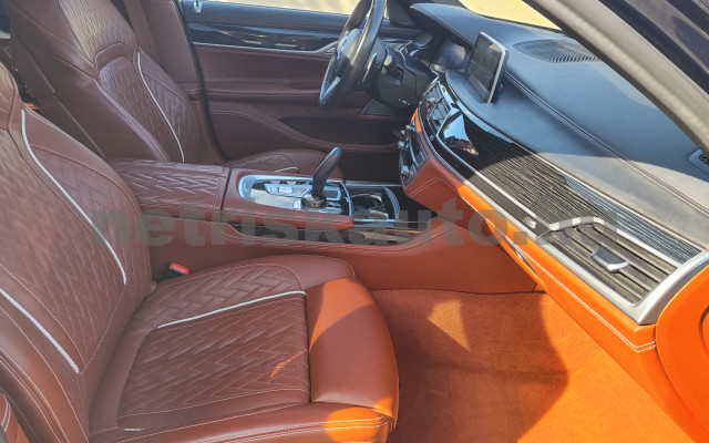 BMW 7-es sorozat 745Le xDrive Aut. személygépkocsi - 2998cm3 Hybrid 121447 10/12