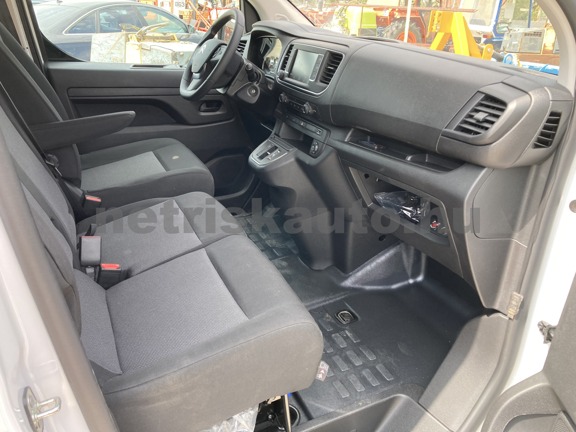 CITROEN Jumpy M 75 kWh Aut. (3 sz.) tehergépkocsi 3,5t össztömegig - cm3 Kizárólag elektromos 121194 9/9