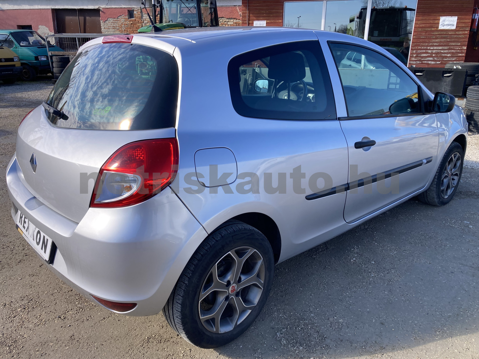 RENAULT Clio III 1.5 dCi Société MAGYAR,KLÍMA,SZÉP ÁL tehergépkocsi 3,5t össztömegig - 1461cm3 Diesel 121056 4/8