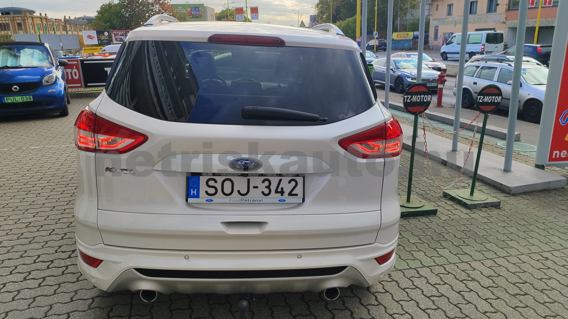FORD Kuga 2.0 TDCi Titanium Powershift személygépkocsi - 1997cm3 Diesel 121297 12/12