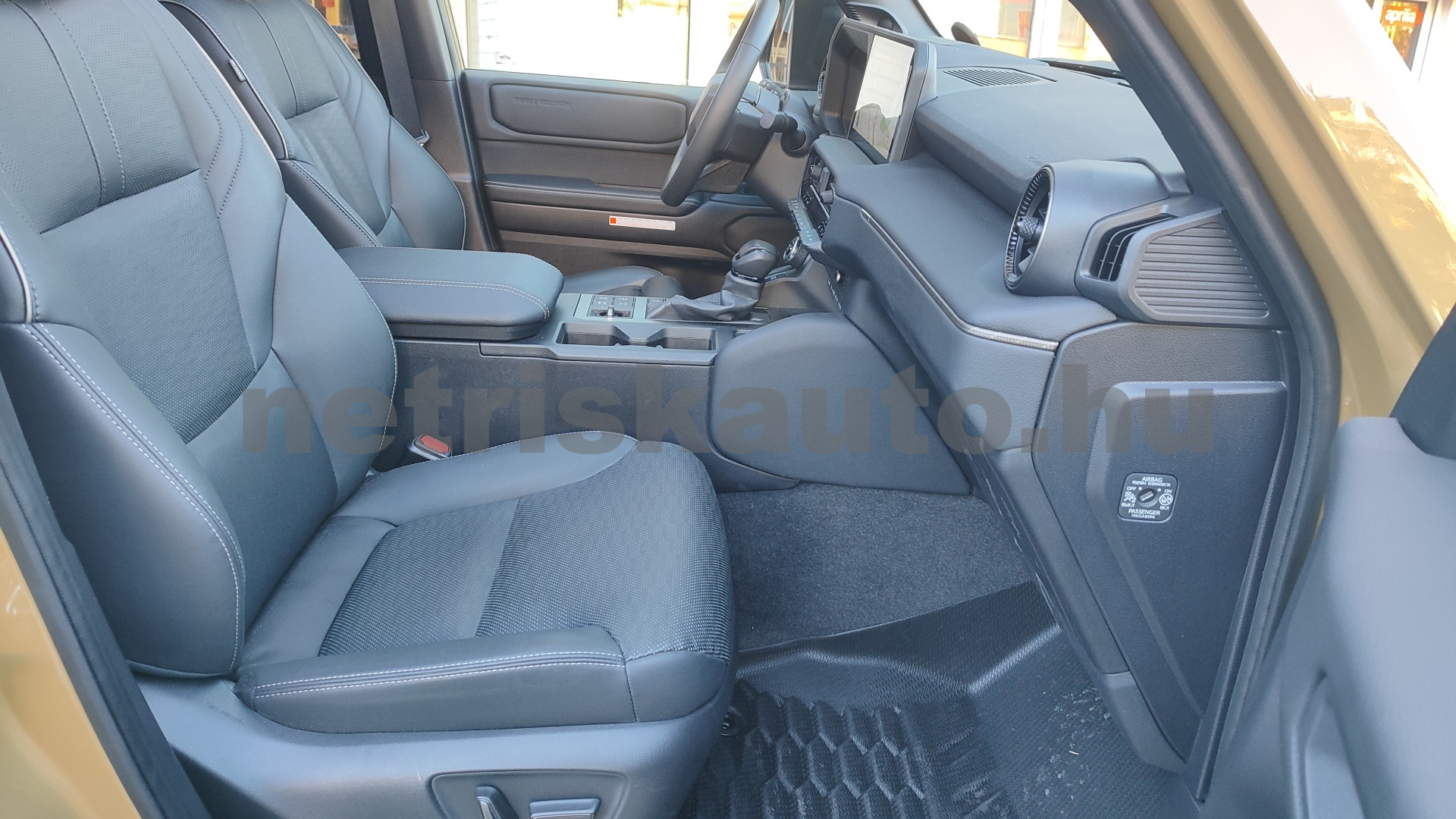 TOYOTA Land Cruiser 2.8 D-4D First Edition Aut. [7sz] személygépkocsi - 2754cm3 Diesel 121601 9/12