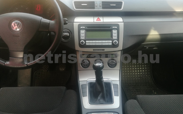 VW Passat 2.0 PD TDI Comfortline DPF személygépkocsi - 1968cm3 Diesel 120801 5/6