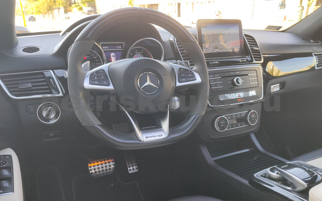 MERCEDES-BENZ GLE-osztály Mercedes-AMG GLE 43 4MATIC 7G-TRONI személygépkocsi - 2996cm3 Benzin 121614 6/12