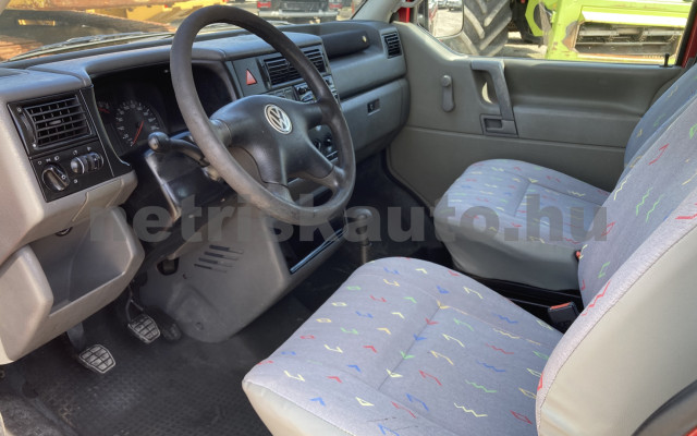 VW TRANSPORTER T4 2.5 7DB 1T2 MAGYAR,1 GAZDÁS,SZERVIZKÖNYVES személygépkocsi - 2461cm3 Diesel 121175 6/10