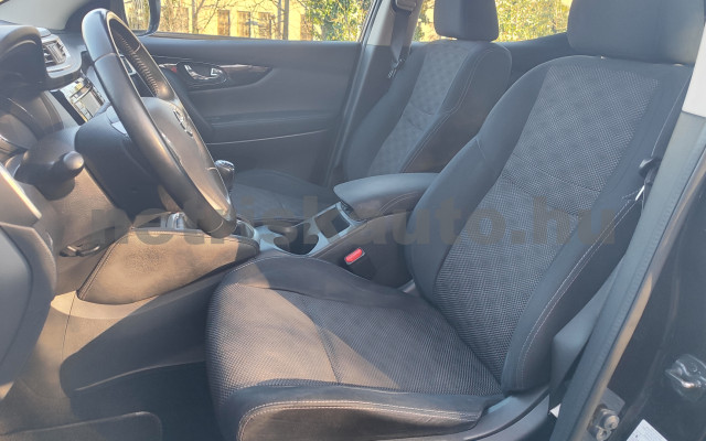 NISSAN Qashqai 1.6 dCi Tekna személygépkocsi - 1598cm3 Diesel 121405 3/12