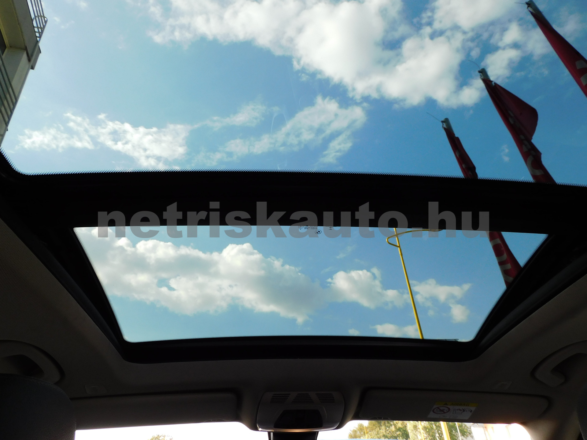 BMW 3-as sorozat 330d xDrive Sport Aut. személygépkocsi - 2993cm3 Diesel 121262 8/12