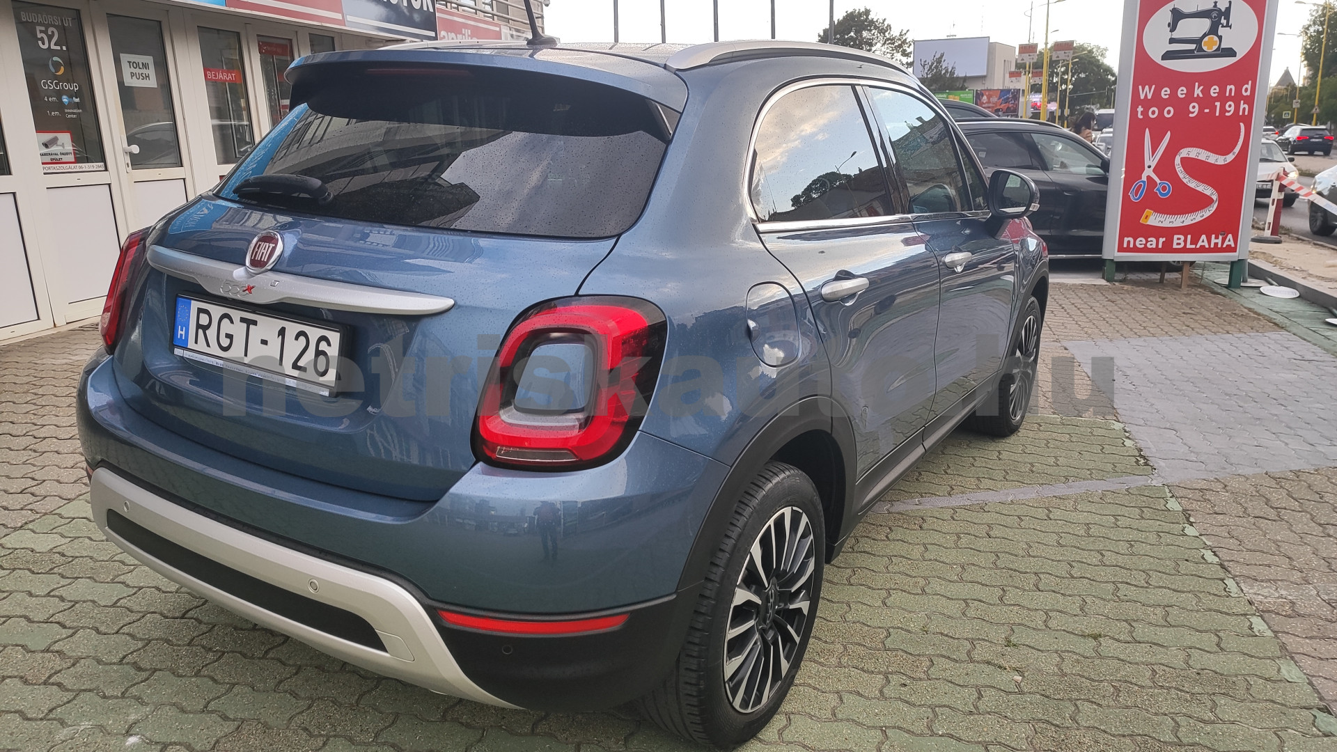 FIAT 500X 1.3 T4 City Cross Aut. személygépkocsi - 1332cm3 Benzin 121592 12/12