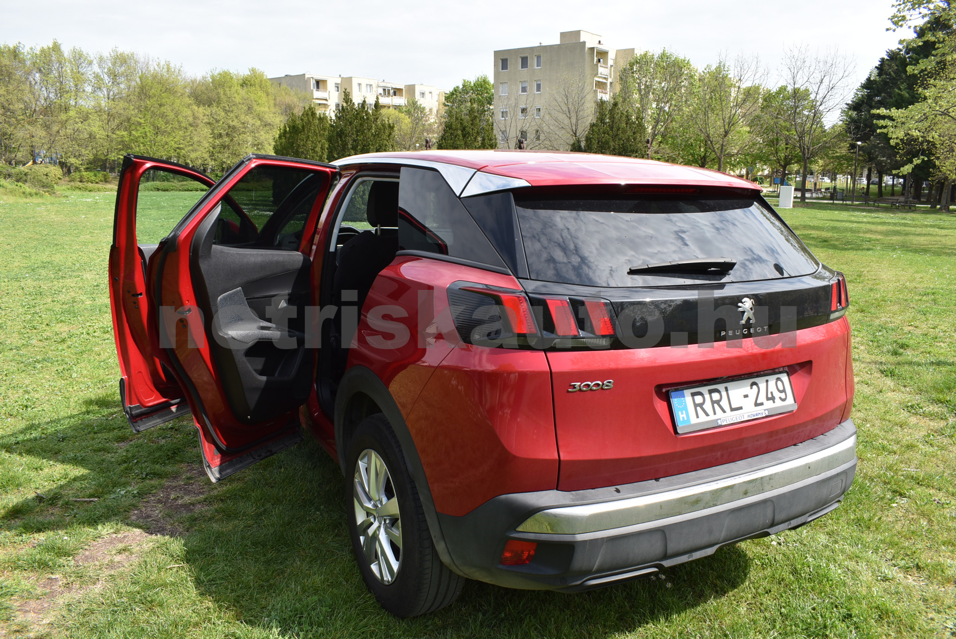 PEUGEOT 3008 1.5 BlueHDi Active EURO6.2 személygépkocsi - 1499cm3 Diesel 121503 1/11