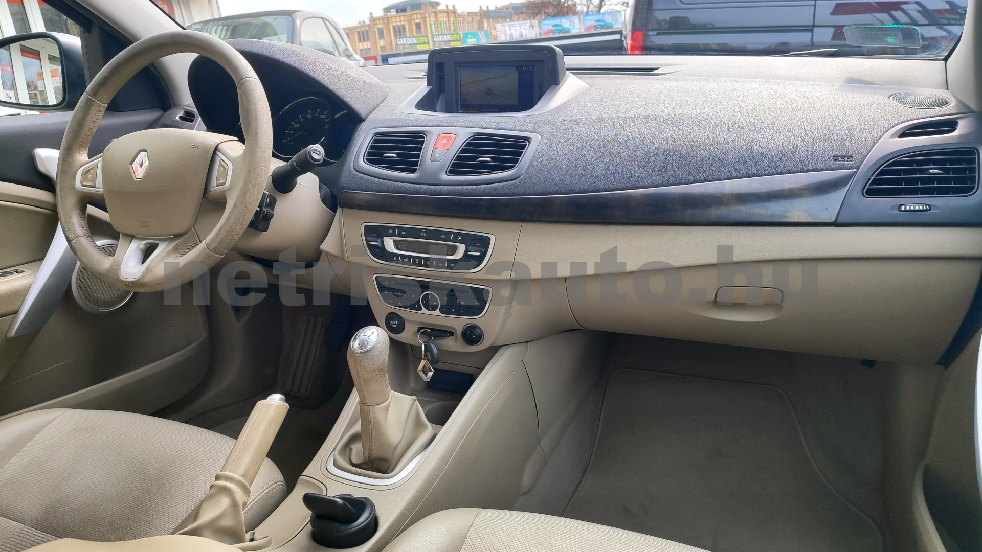 RENAULT Fluence 1.6 Privilege EURO5 személygépkocsi - 1598cm3 Benzin 121417 8/12