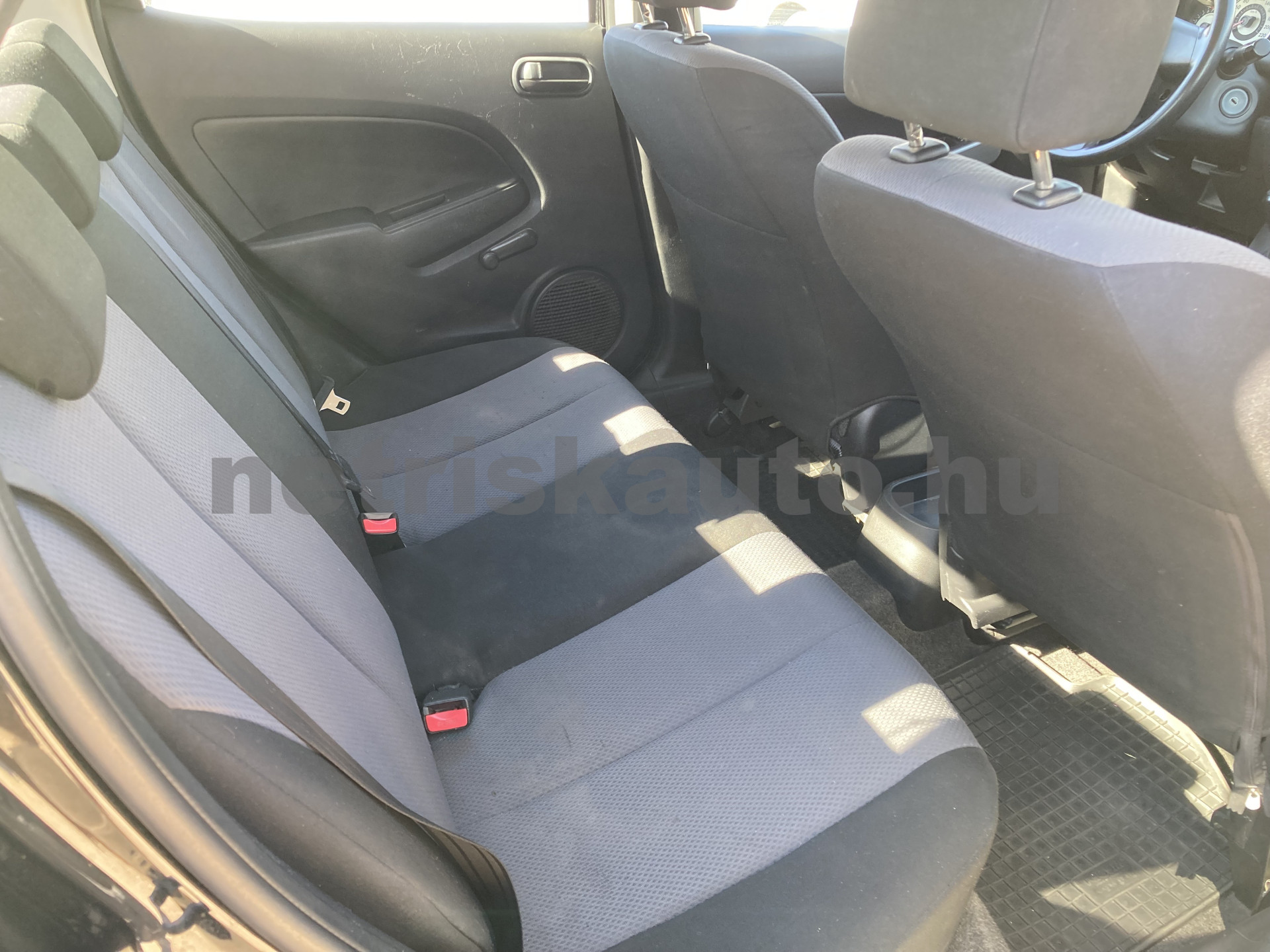 MAZDA Mazda 2 1.3 CE személygépkocsi - 1349cm3 Benzin 121608 9/10