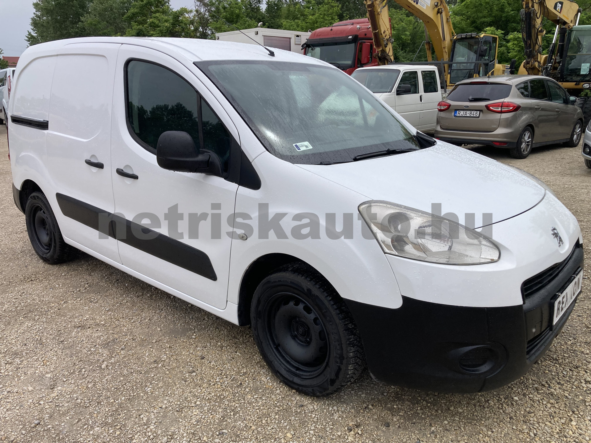 PEUGEOT Partner 1.6 HDi Active L1 tehergépkocsi 3,5t össztömegig - 1560cm3 Diesel 121489 1/9