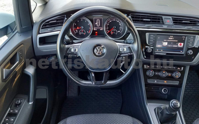 VW Touran 1.4 TSI BMT Comfortline személygépkocsi - 1395cm3 Benzin 120376 2/45