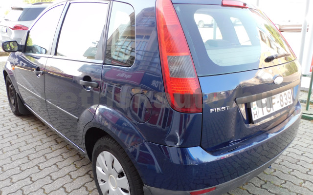 FORD Fiesta 1.3 Comfort személygépkocsi - 1299cm3 Benzin 121190 3/12