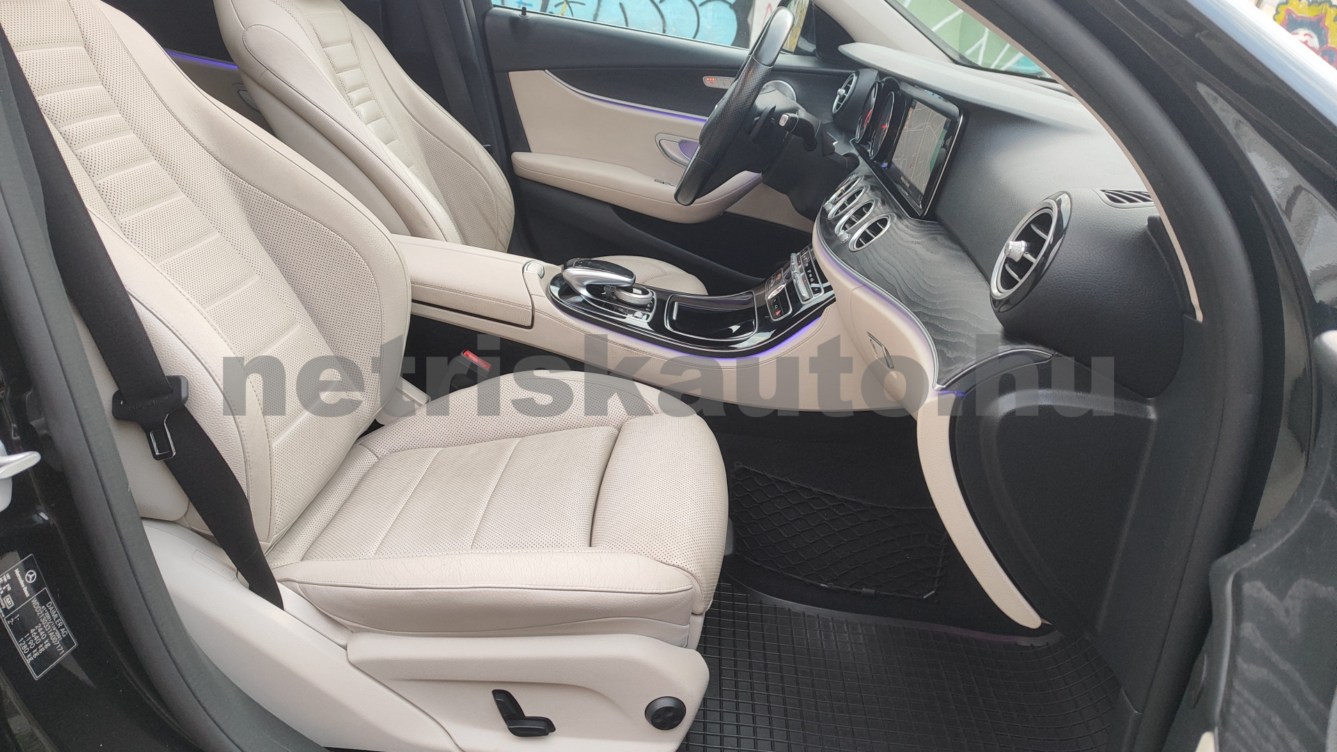 MERCEDES-BENZ E-osztály E 350 d 9G-TRONIC személygépkocsi - 2987cm3 Diesel 121623 11/12