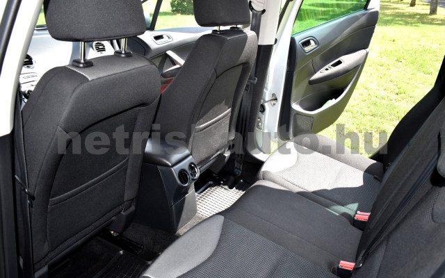 PEUGEOT 308 1.6 e-HDi Access személygépkocsi - 1560cm3 Diesel 121258 4/11