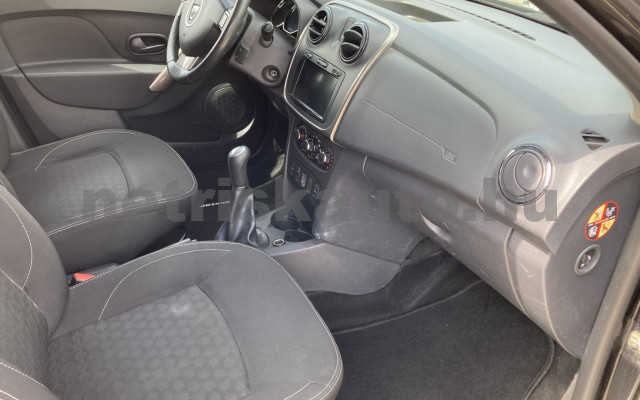 DACIA Logan 1.5 dCi Arctic személygépkocsi - 1461cm3 Diesel 121533 7/10