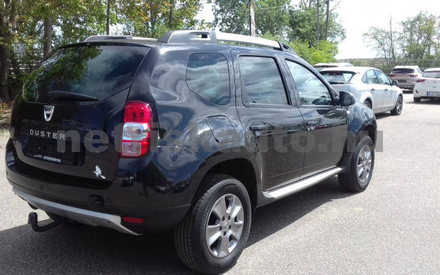 DACIA Duster 1.2 TCe Exception személygépkocsi - 1199cm3 Benzin 120200 3/6