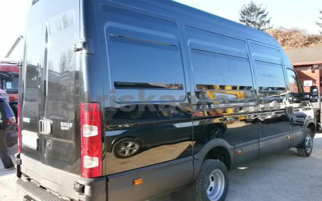 IVECO 50 DailyC 18 LEGNAGYOBB ZÁRT,3,5T,KLÍMA tehergépkocsi 3,5t össztömegig - 2998cm3 Diesel 25830 4/9